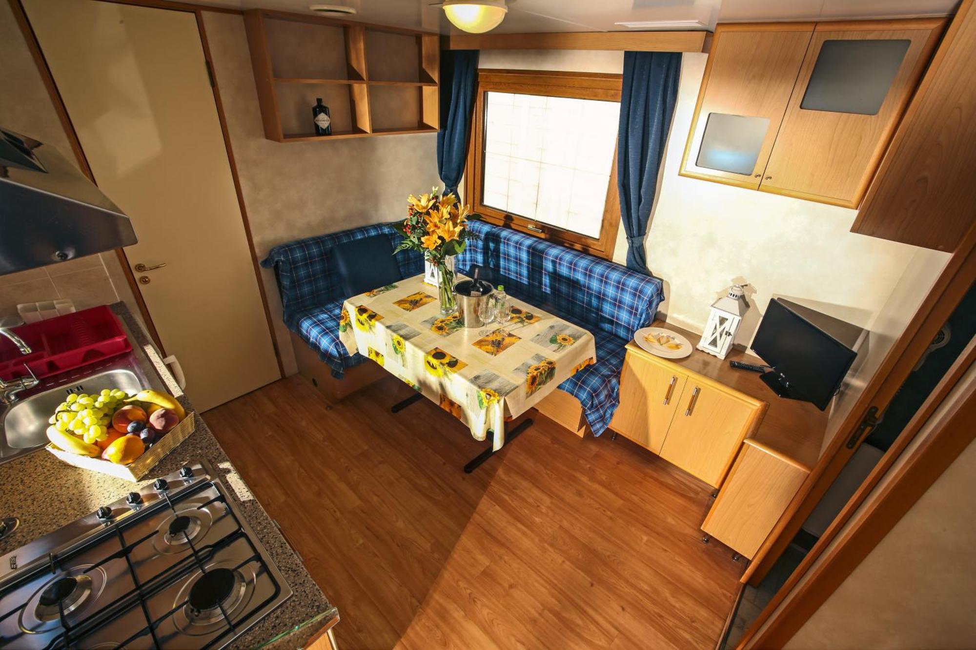 Camping Villaggio Calypso 쿠프라마리티마 외부 사진