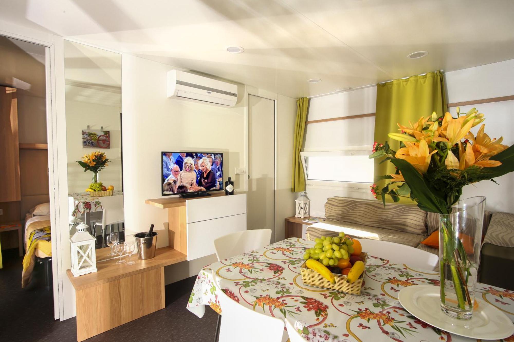 Camping Villaggio Calypso 쿠프라마리티마 외부 사진